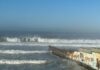 Alertan por alto oleaje en Playas de Tijuana; piden a la gente no ingresar