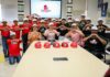 Entrega Marina del Pilar apoyos a niños beisbolistas que representarán a BC en torneos internacionales