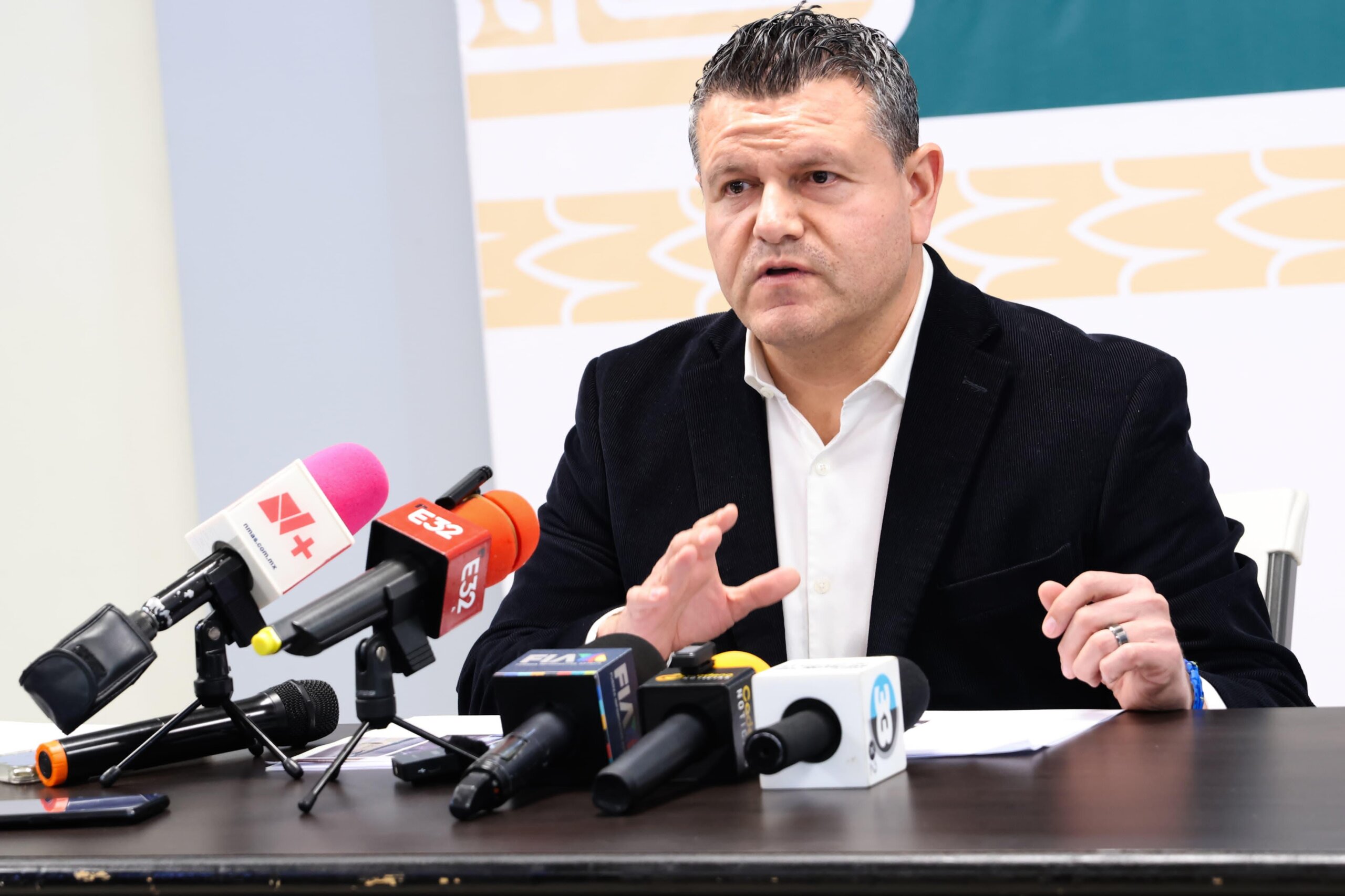 Atiende XXV Ayuntamiento de Tijuana vialidades afectadas por socavones