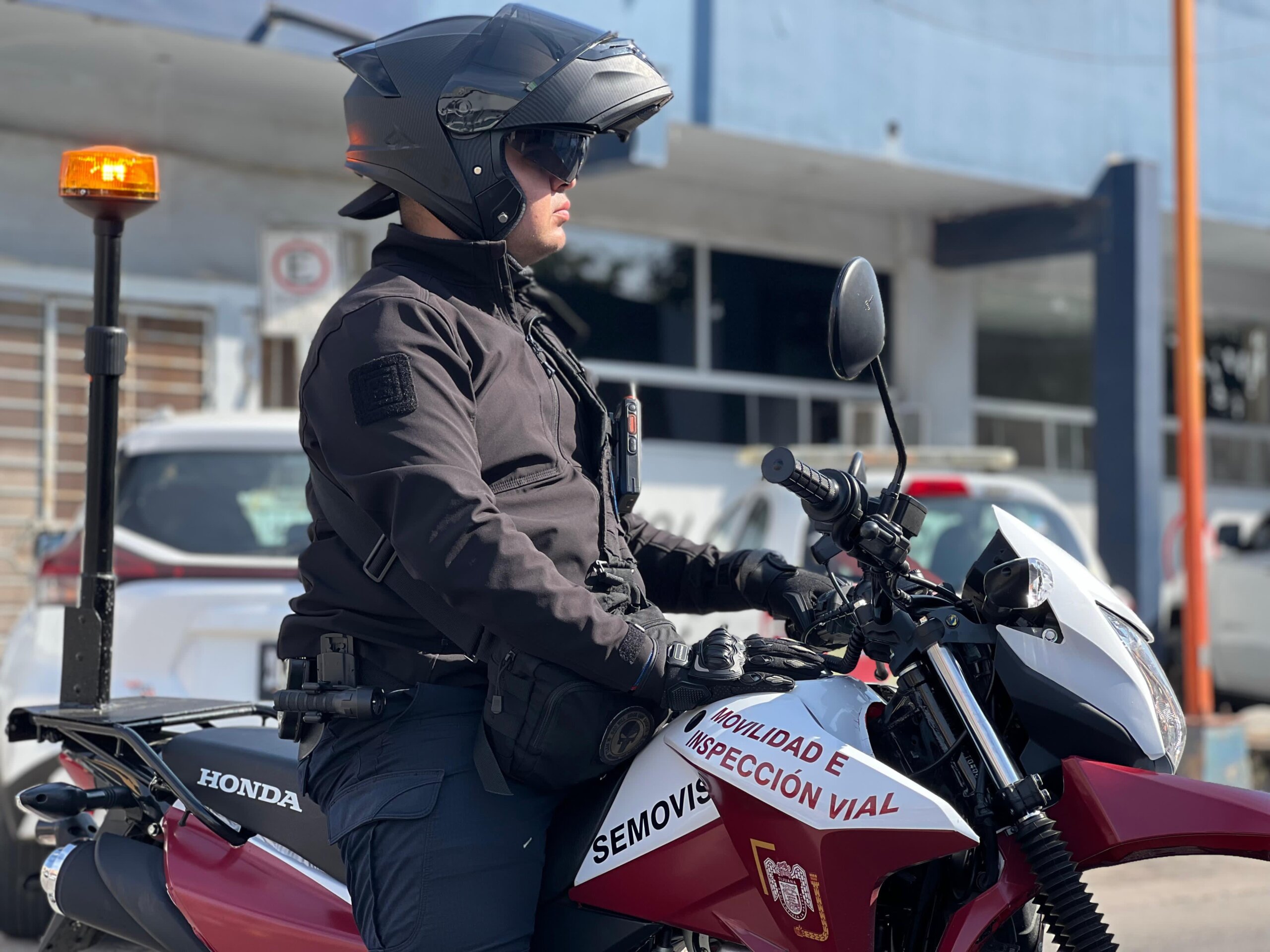 Continúa XXV Ayuntamiento de Tijuana con la implementación de operativos de auxilio vial
