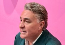 Ruiz Uribe critica transporte público; lo califica como insuficiente y de los más caros del país